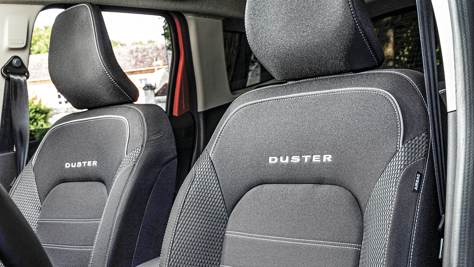 Νέο Duster: Αξίζει τα επιπλέον λεφτά ή τσάμπα καίει η λάμπα?